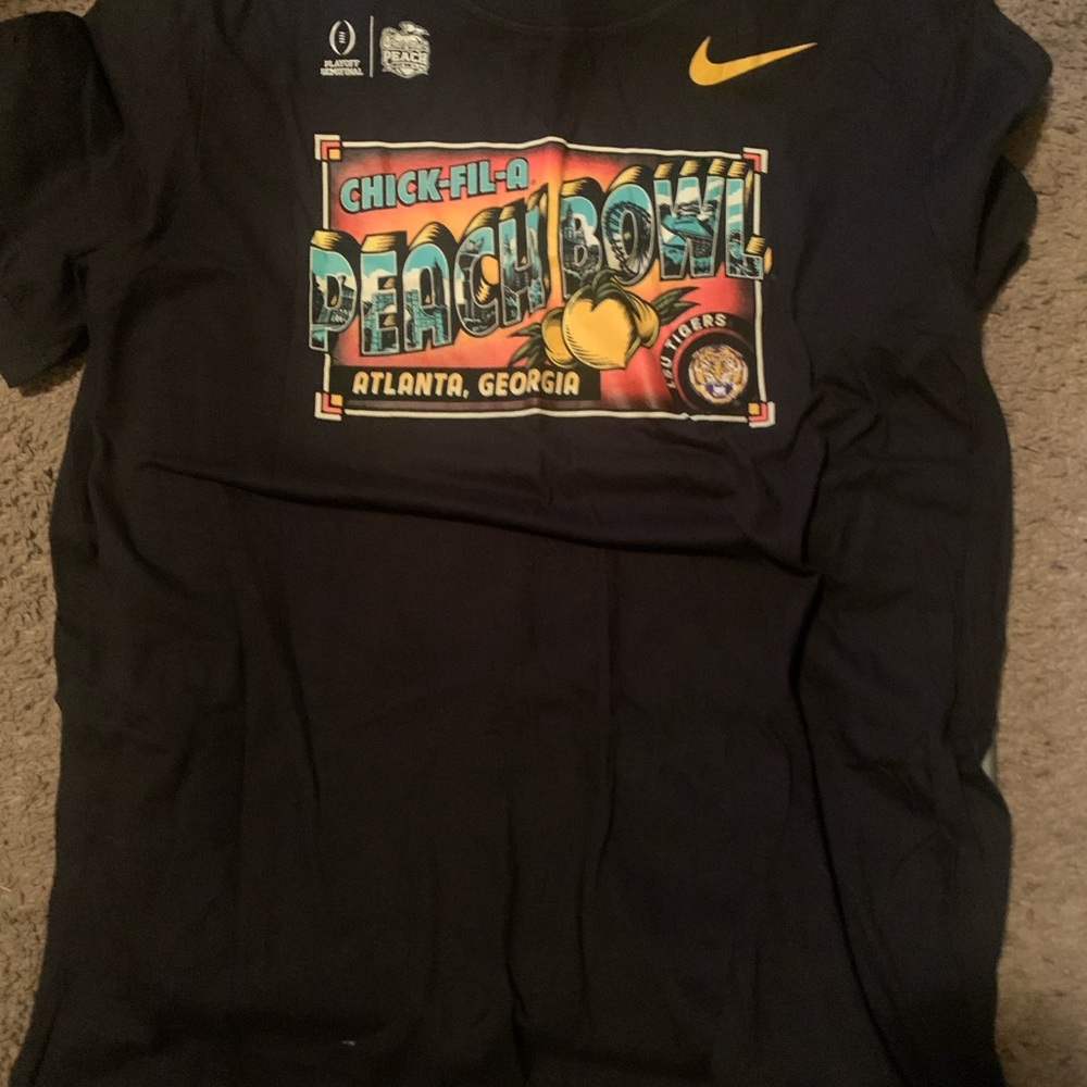 Men Nike Black Peach Bowl Graphic Tee